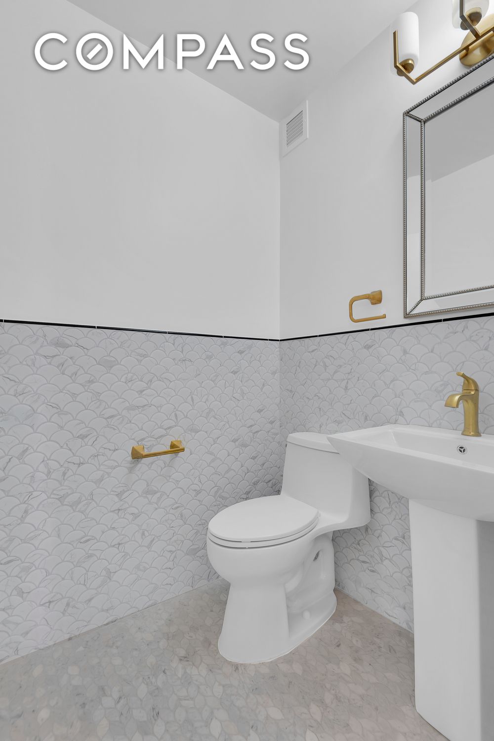 #12 photo, New York City, Upper West Side , NY 10023