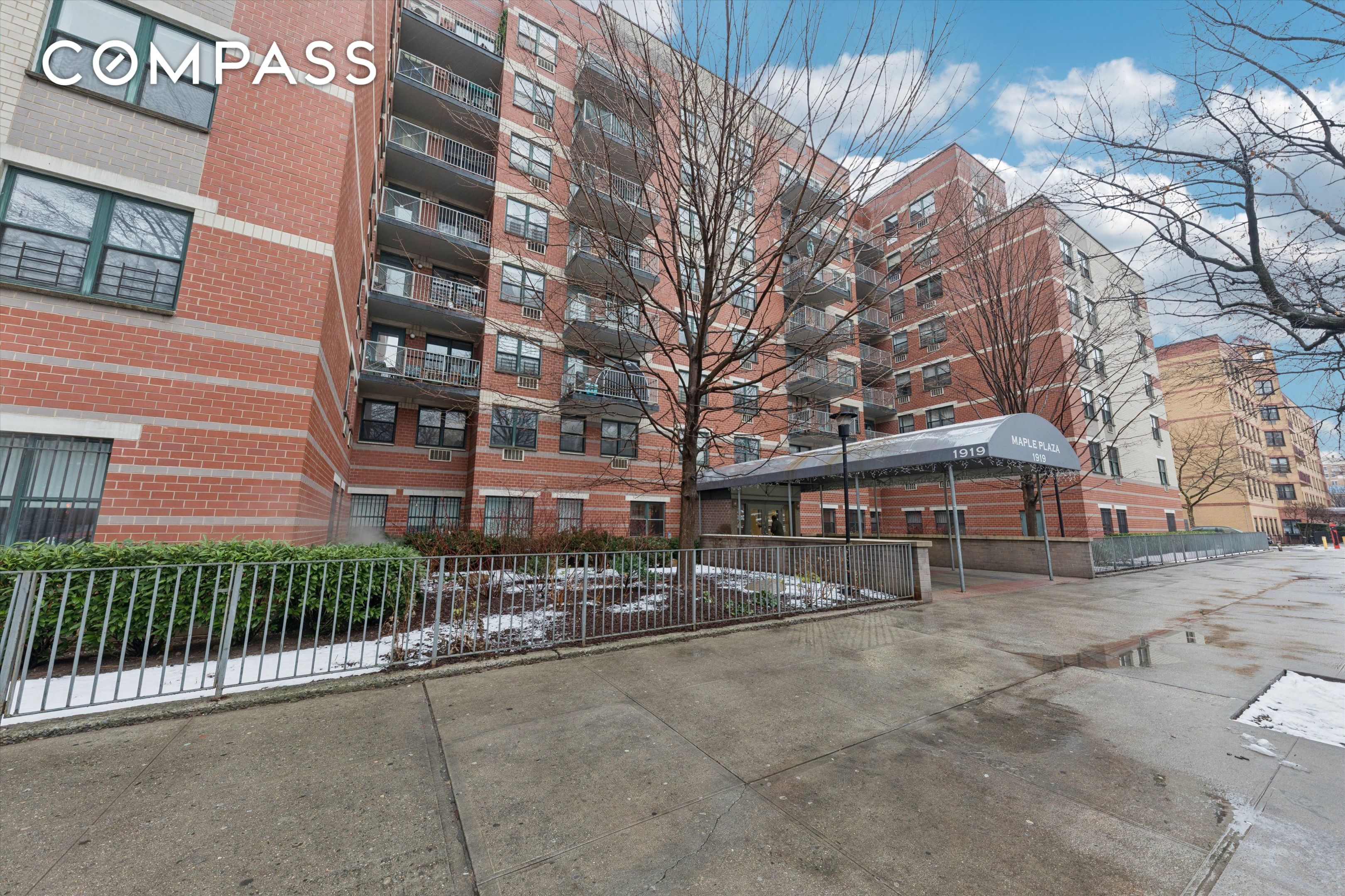 #13 photo, 1919 Madison Avenue, मैनहटन Harlem , NY 10035