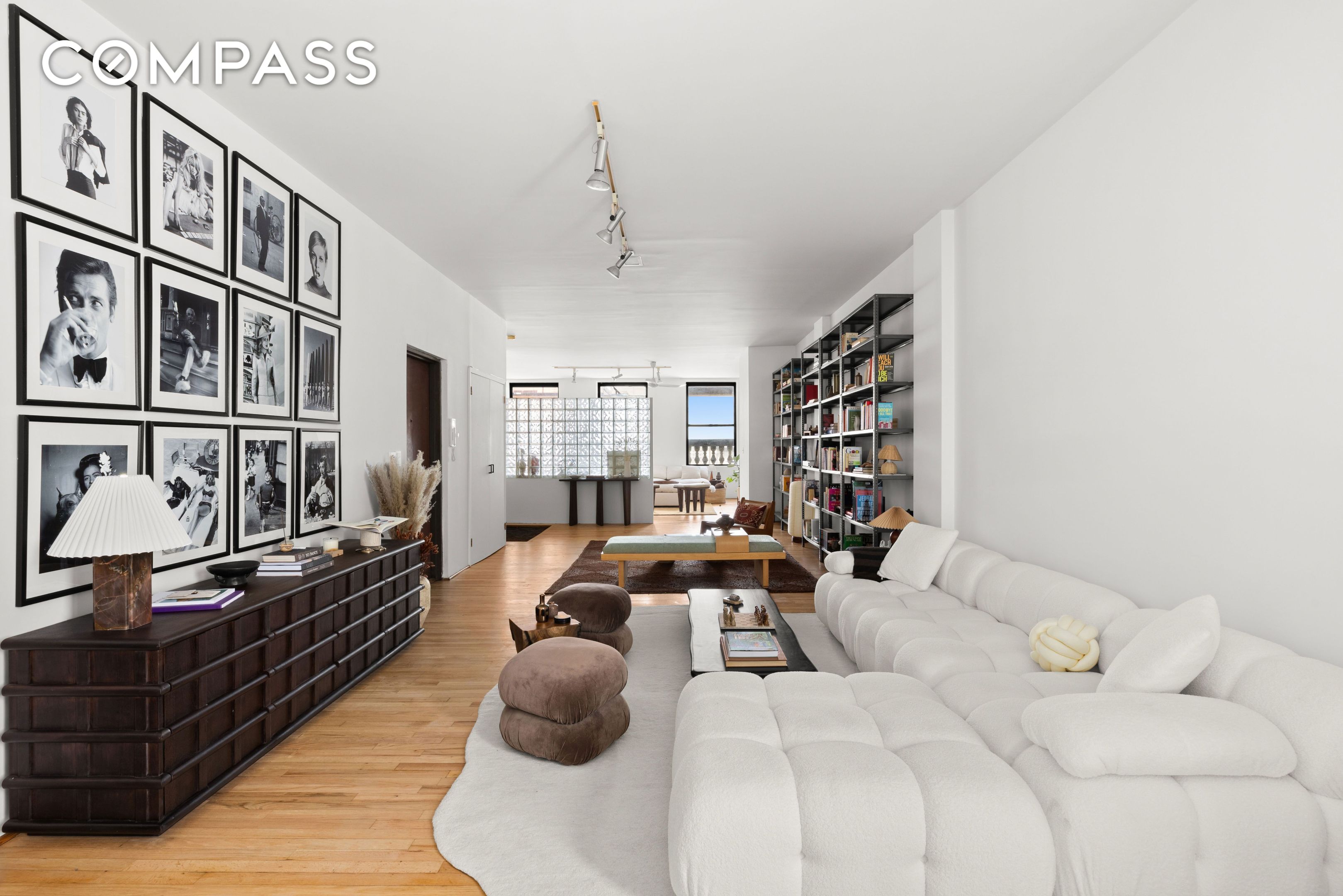 #3 photo, 714 Broadway, NoHo , NY 10003