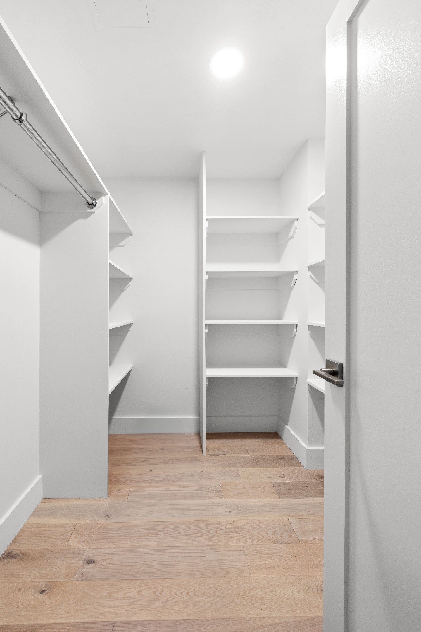 #6 photo, 310 E 46th Street, Манхэттен ‖ Turtle Bay , NY 10017