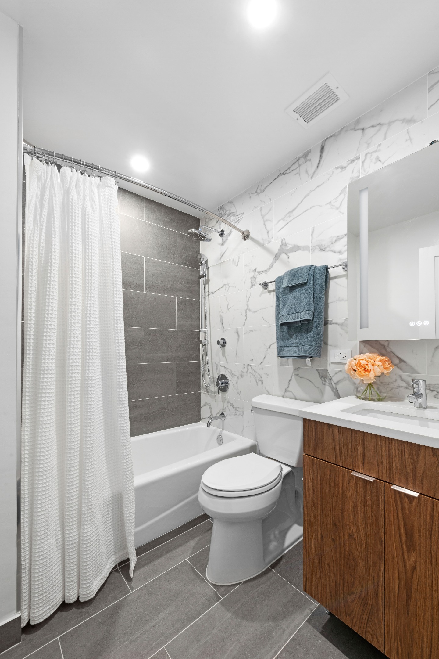 #7 photo, 310 E 46th Street, Манхэттен ‖ Turtle Bay , NY 10017