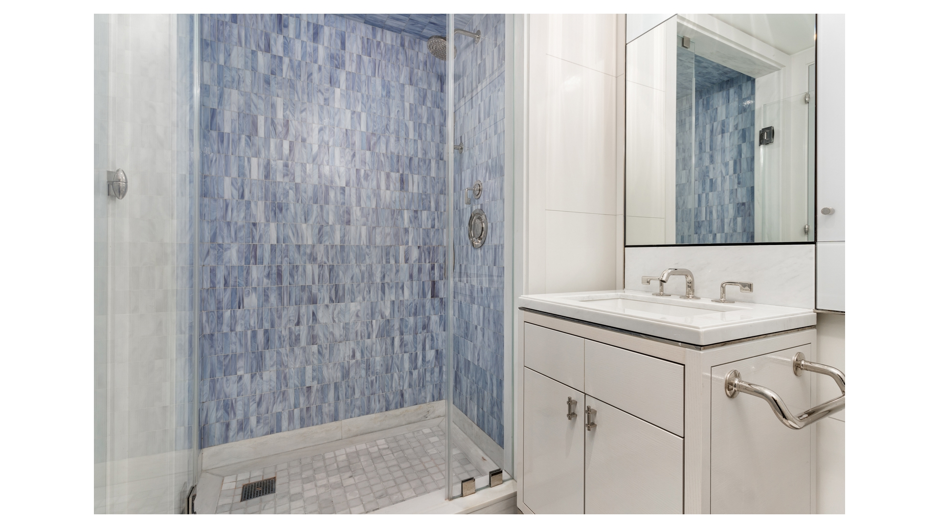 #12 photo, 21 E 61ST Street, Lenox Hill , NY 10065