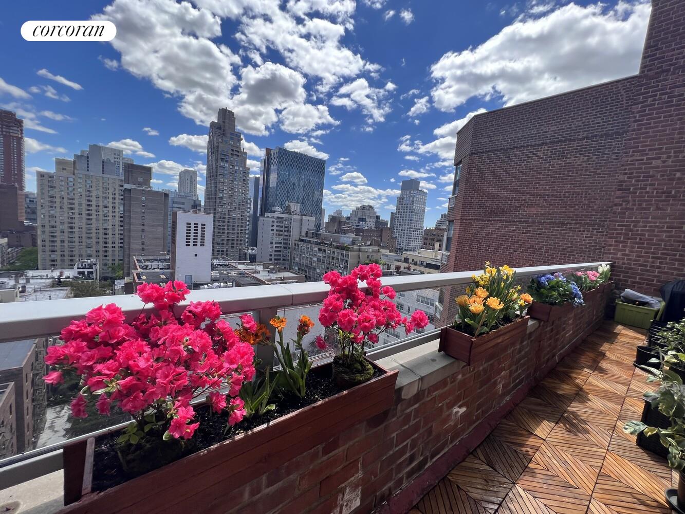 #12 photo, 300 E 71ST Street, Lenox Hill , NY 10021