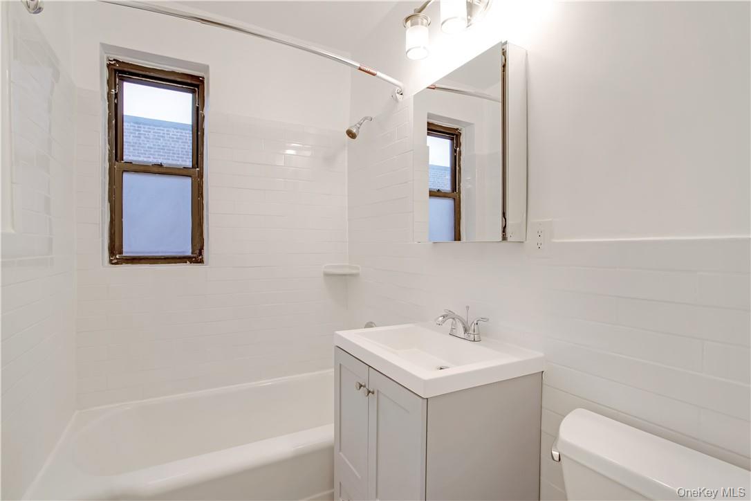 #13 photo, 140 E Hartsdale Avenue, Hartsdale , NY 10530