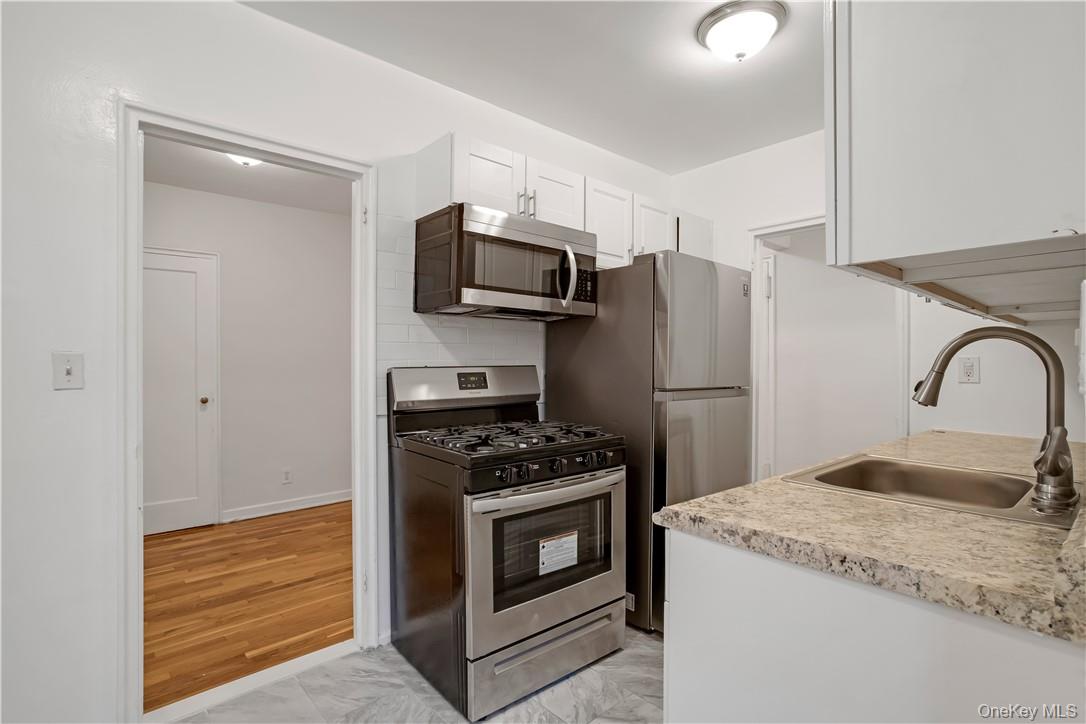 #4 photo, 140 E Hartsdale Avenue, Hartsdale , NY 10530