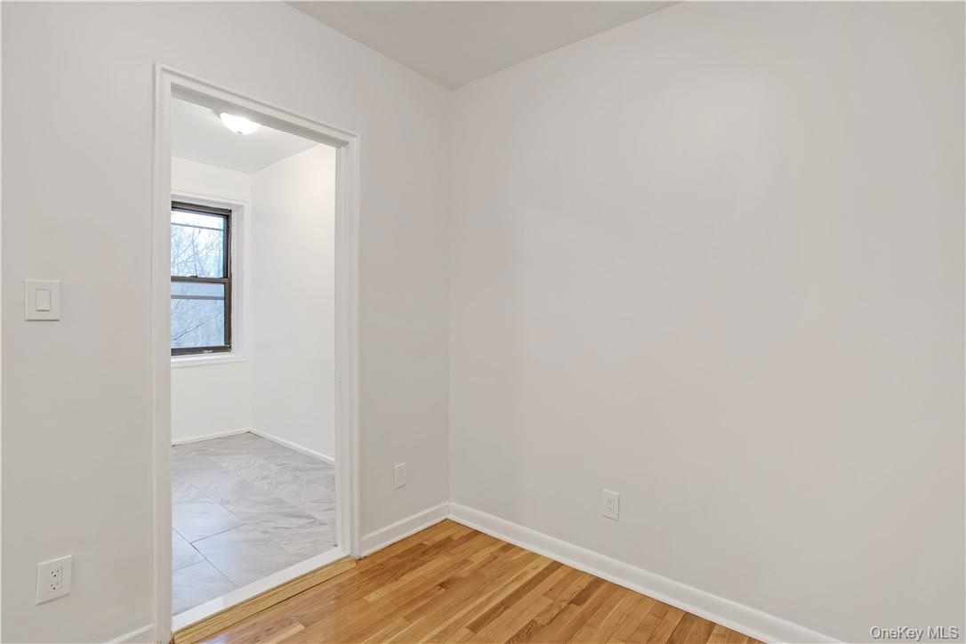 #8 photo, 140 E Hartsdale Avenue, Hartsdale , NY 10530