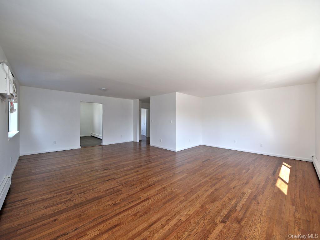 #2 photo, 83 Grandview Avenue, Port Chester , NY 10573