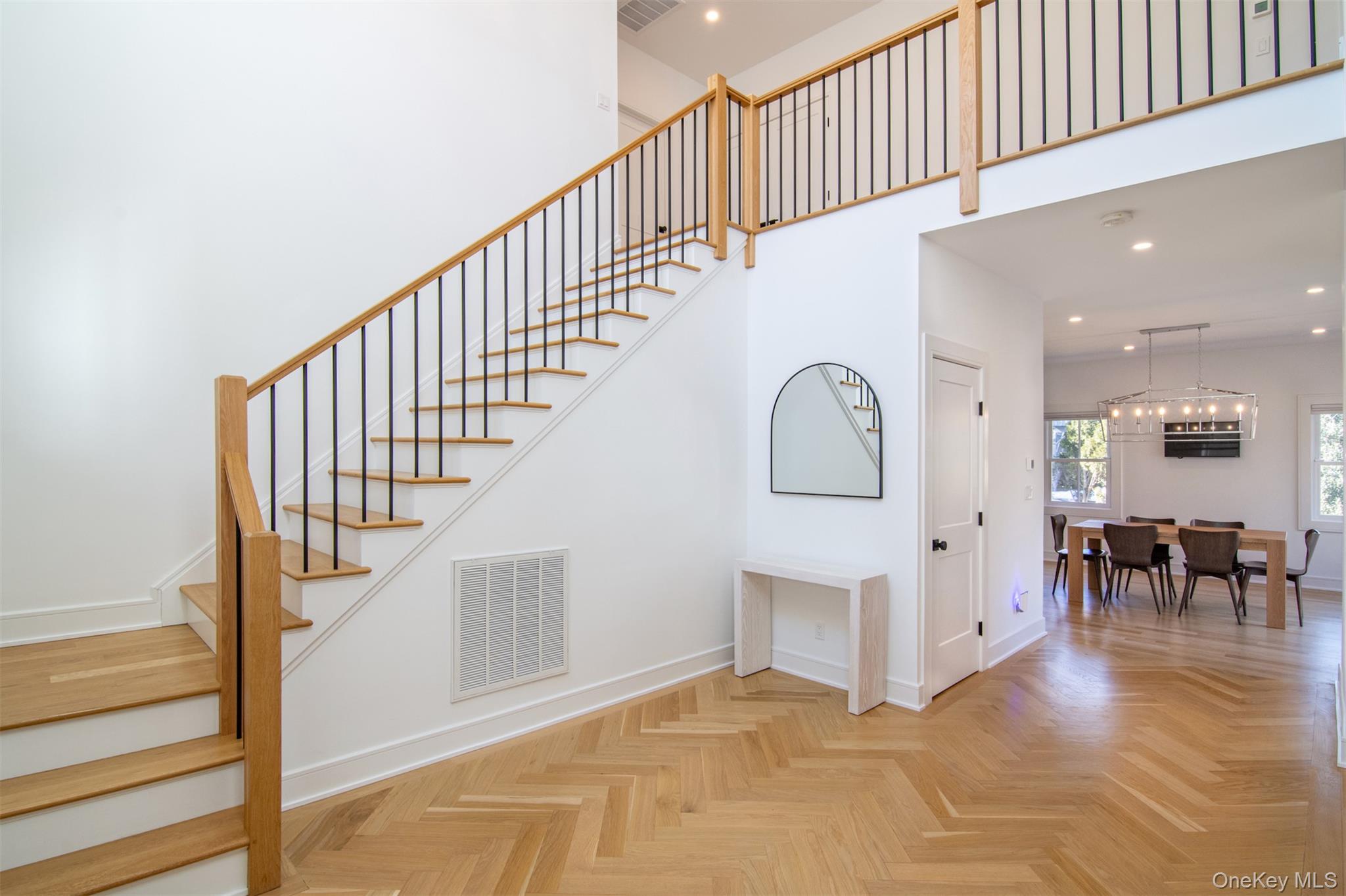 #3 photo, 1606 Ellis Place, Mamaroneck , NY 10543