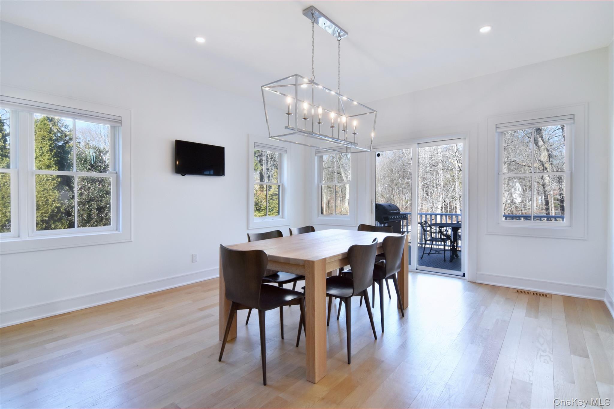 #9 photo, 1606 Ellis Place, Mamaroneck , NY 10543