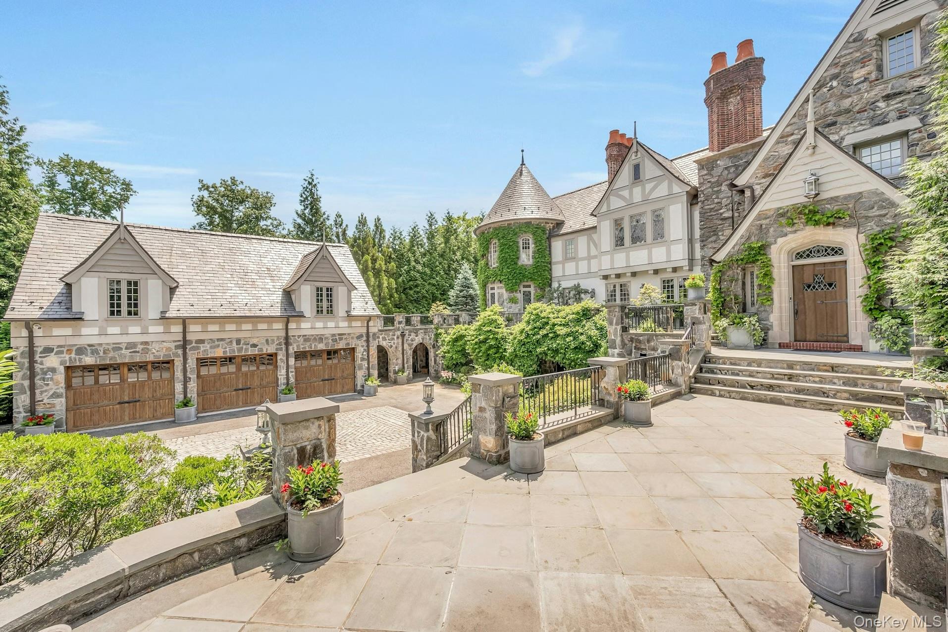 #2 photo, 19 Park Drive, 뉴욕주 Rye , NY 10580