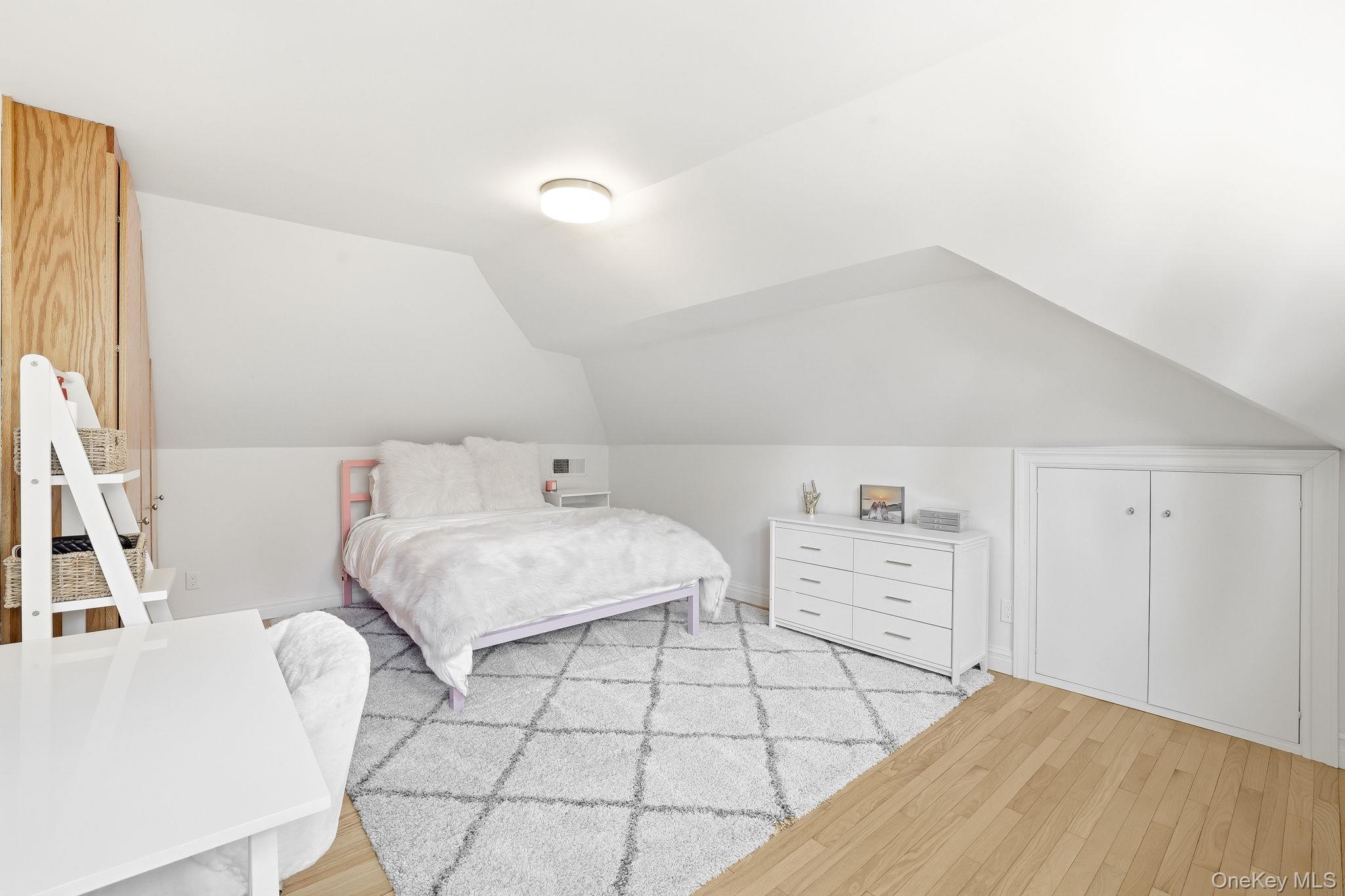 #18 photo, 120 Brite Avenue, Scarsdale , NY 10583