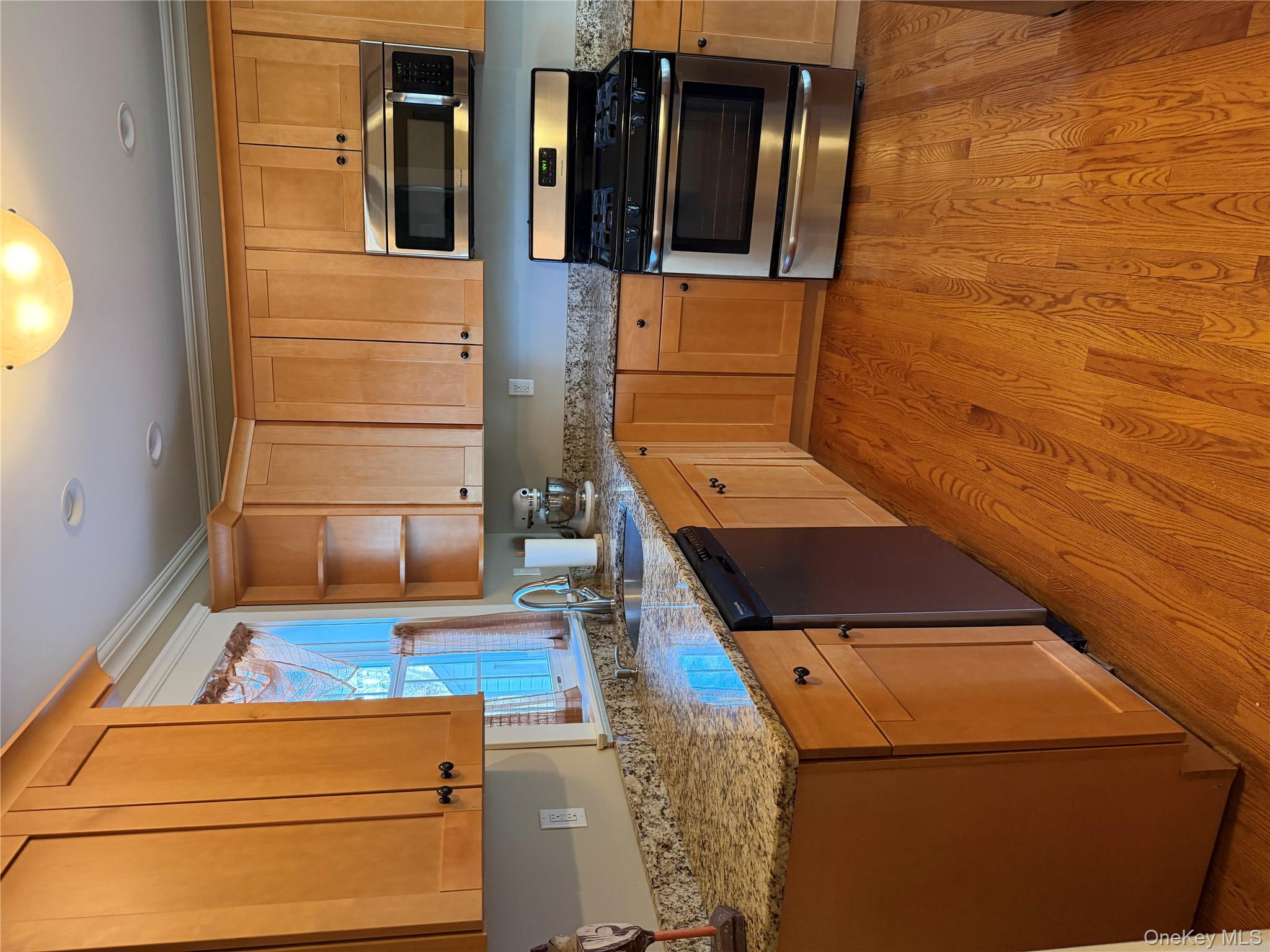 #5 photo, 10 Friend Street, Congers , NY 10920