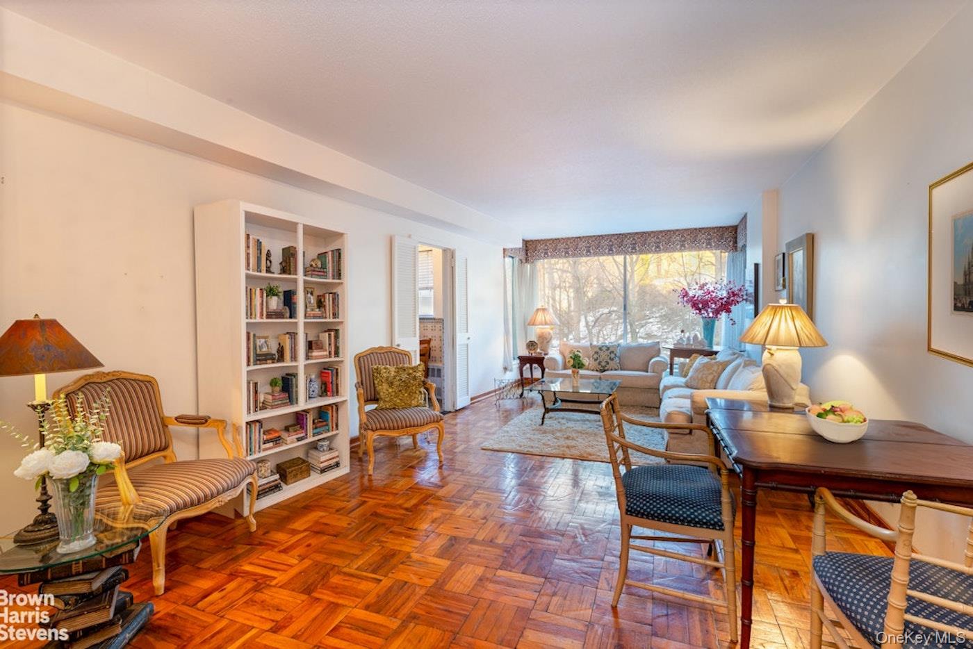 #3 photo, 4455 Douglas Avenue, הברונקס Bronx , NY 10471