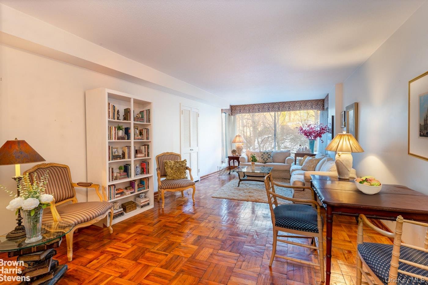 #4 photo, 4455 Douglas Avenue, הברונקס Bronx , NY 10471