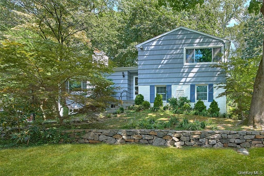 #1 photo, 415 Pinebrook Boulevard, New Rochelle , NY 10804