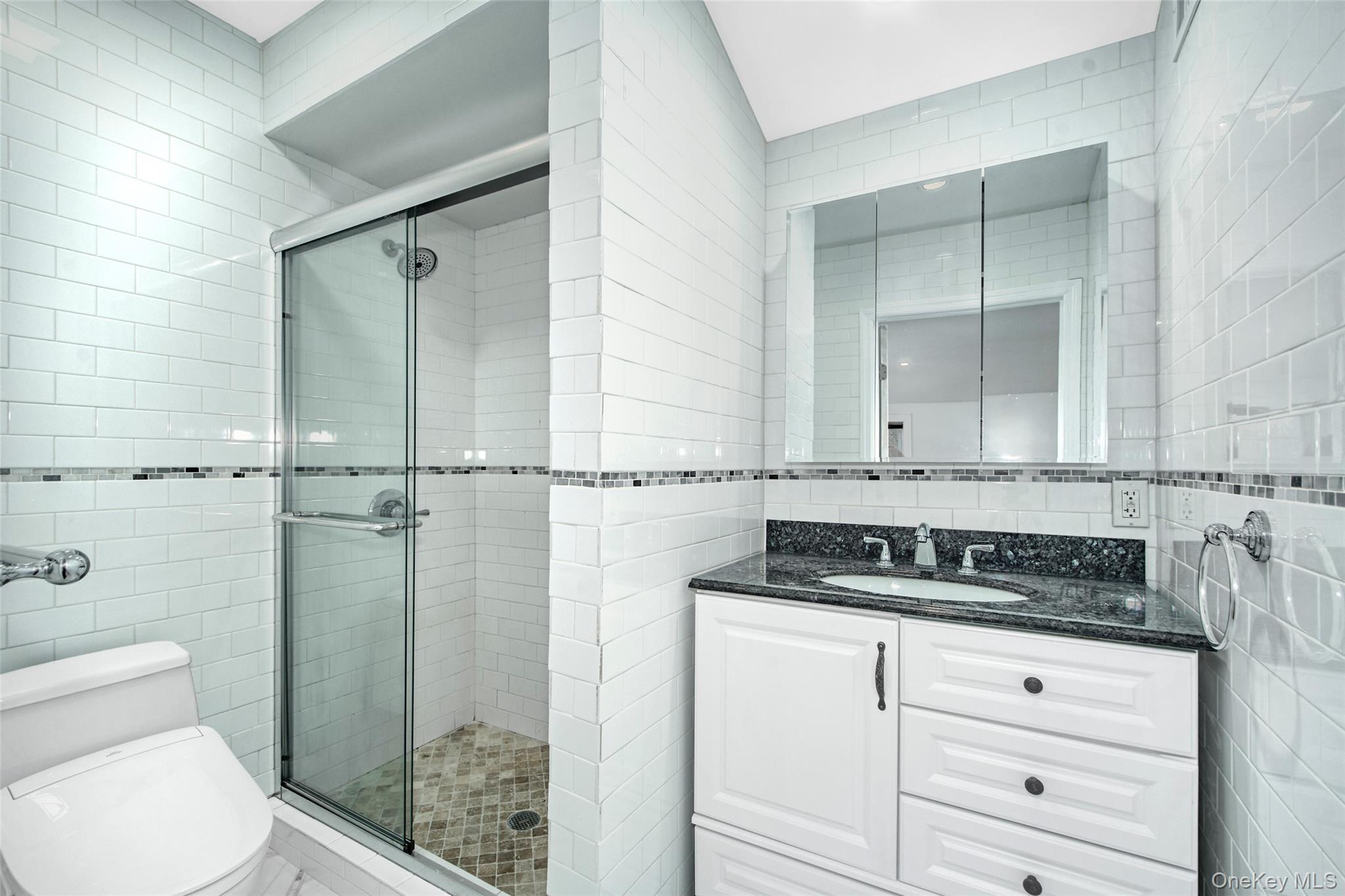 #10 photo, 415 Pinebrook Boulevard, New Rochelle , NY 10804