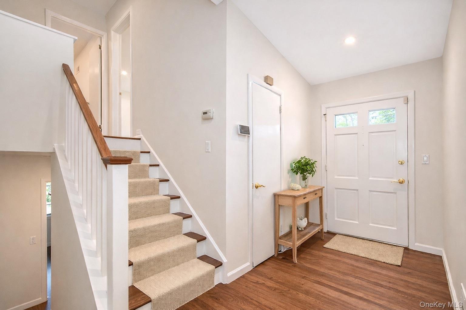 #17 photo, 415 Pinebrook Boulevard, New Rochelle , NY 10804