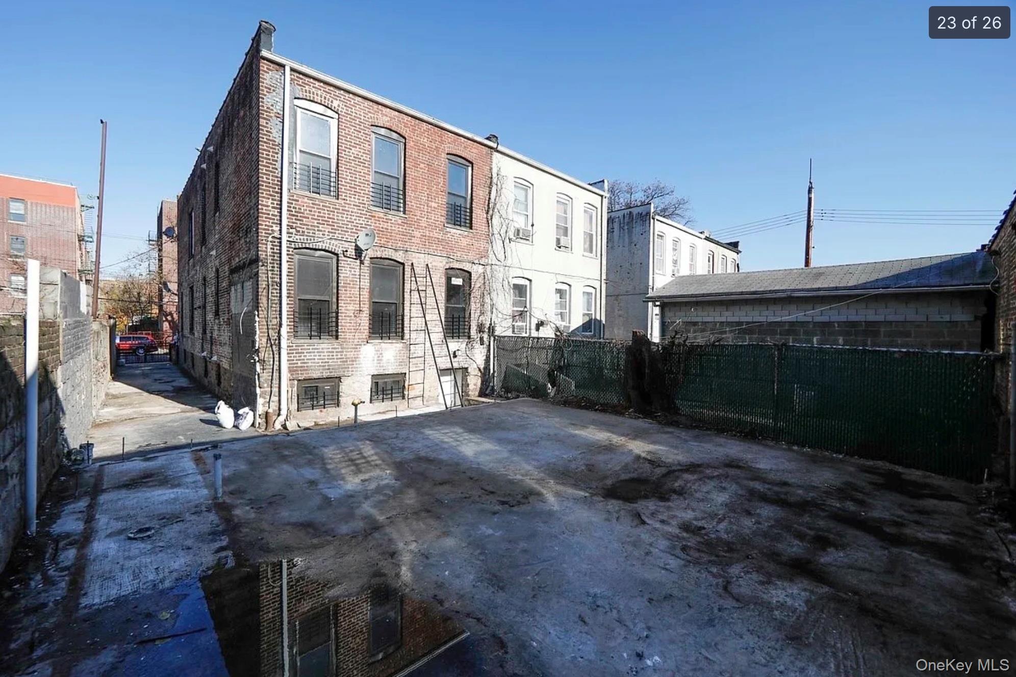 #2 photo, 662 Riverdale Avenue, 布鲁克林 Brooklyn , NY 11207