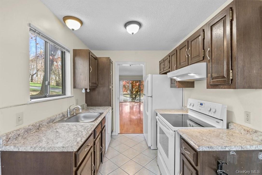 #6 photo, 49A Heritage Hills, Somers , NY 10589