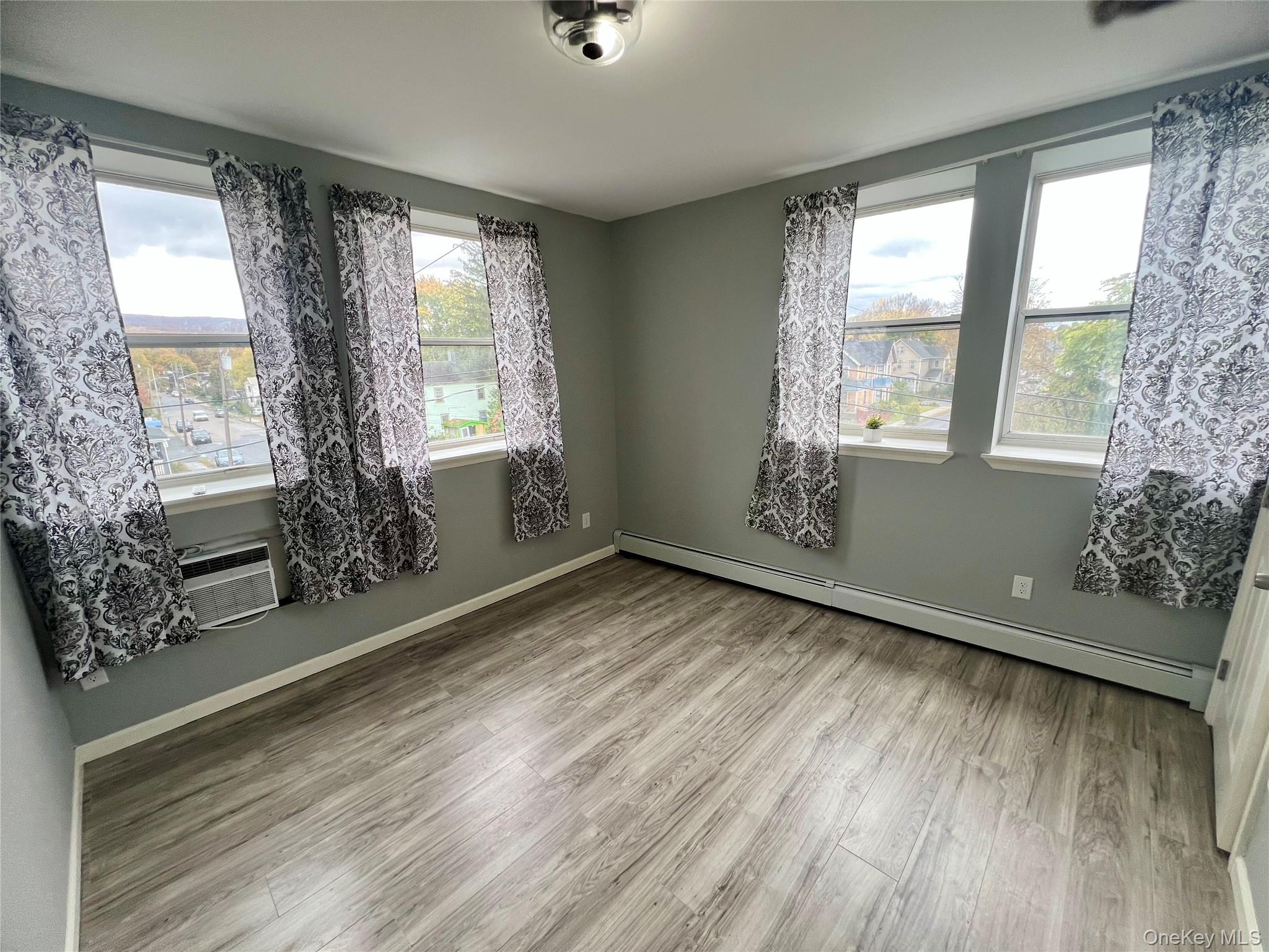 #14 photo, 39 Church Street, Port Jervis , NY 12771