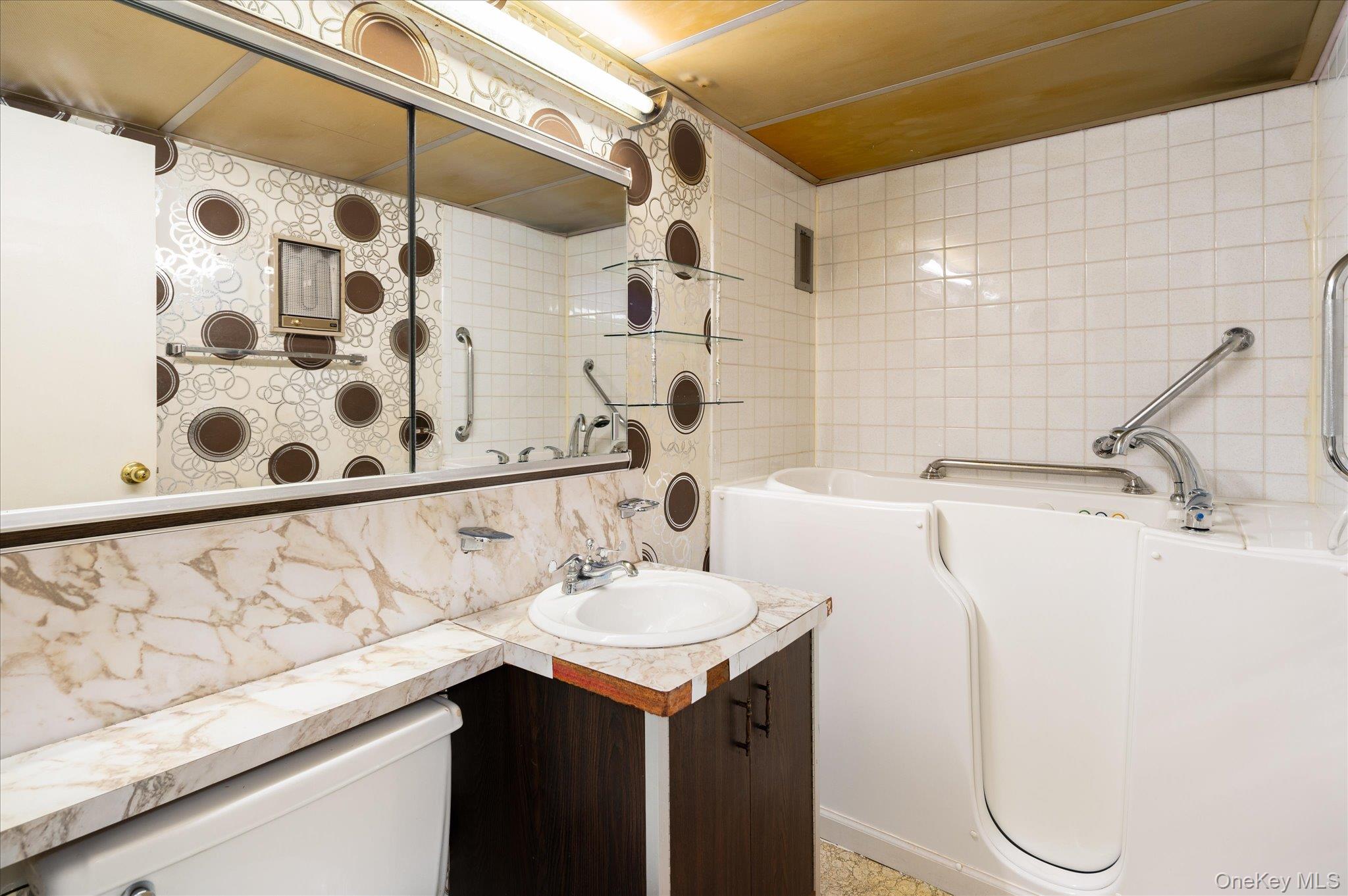 #16 photo, 414 Benedict Avenue, Tarrytown , NY 10591