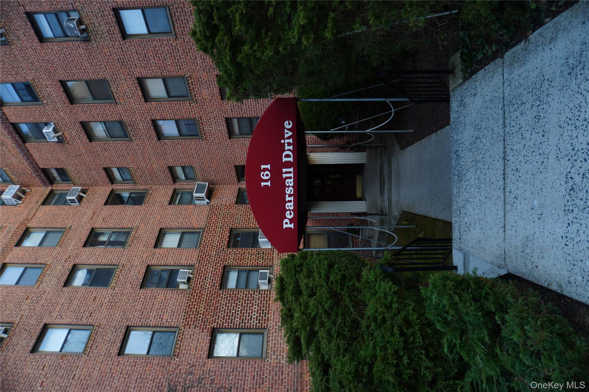 #4 photo, 161 Pearsall Drive Pearsall Drive, 뉴욕주 Mount Vernon , NY 10552