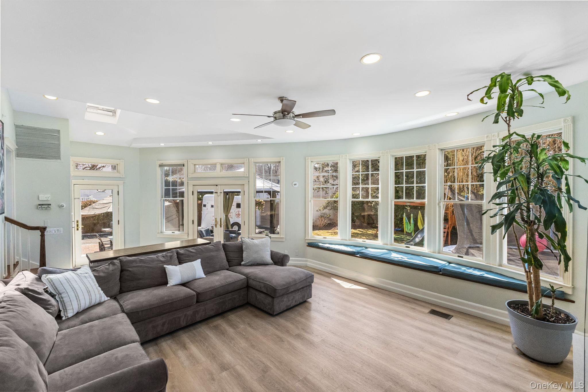 #18 photo, 467 Highbrook Avenue, 纽约州 Pelham , NY 10803