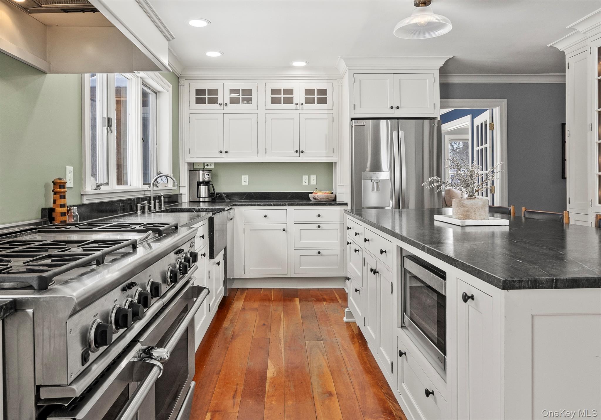 #8 photo, 17 Elm Street, Red Hook , NY 12571