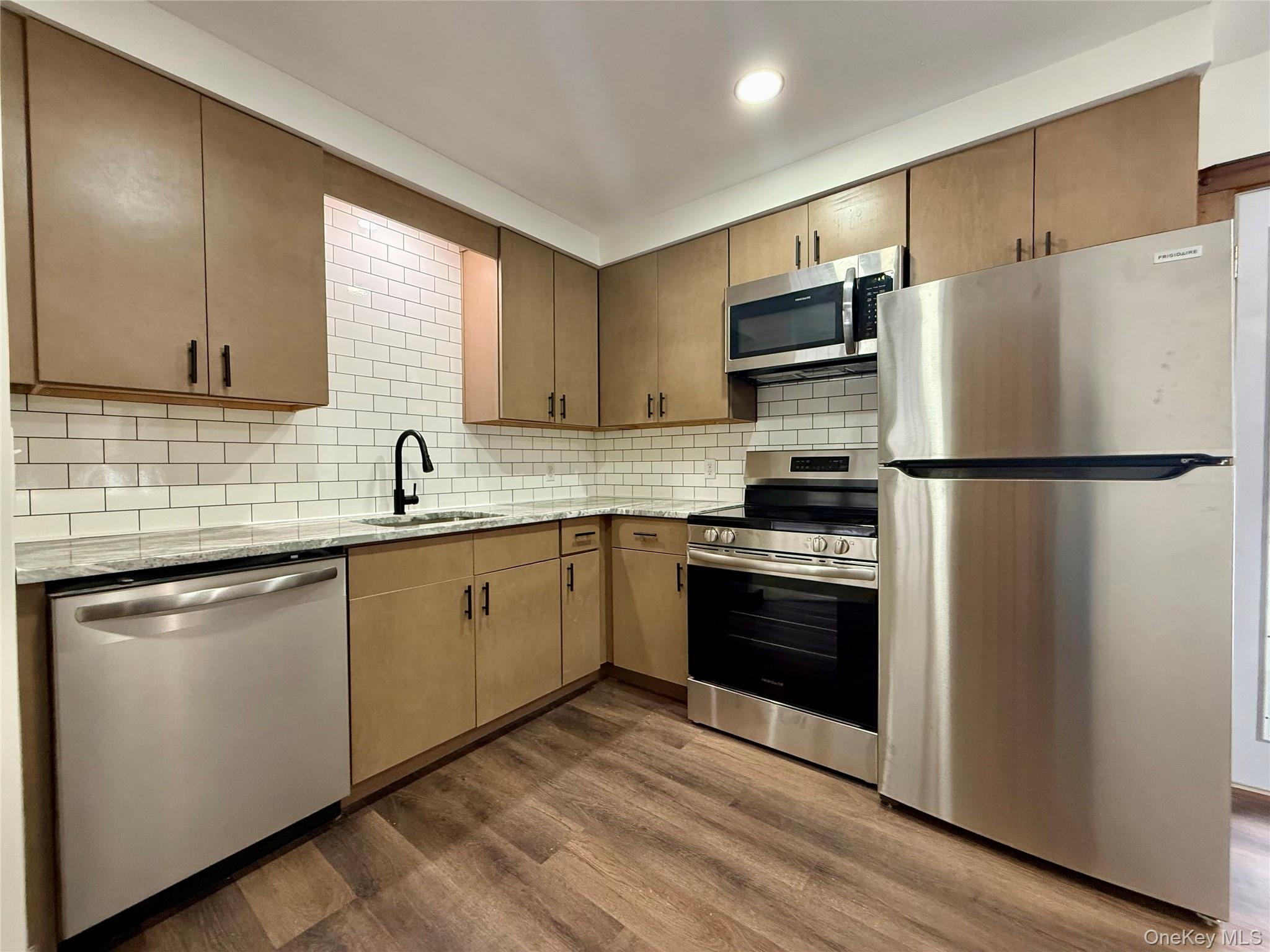 #11 photo, 102 Fallkill Road, Hyde Park , NY 12538