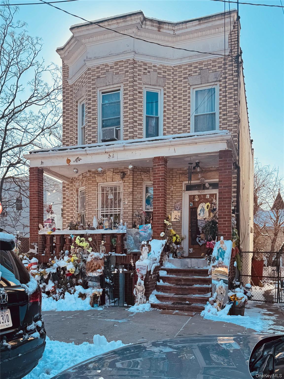 #1 photo, 928 E 215th Street, ब्रोंक्स Bronx , NY 10469