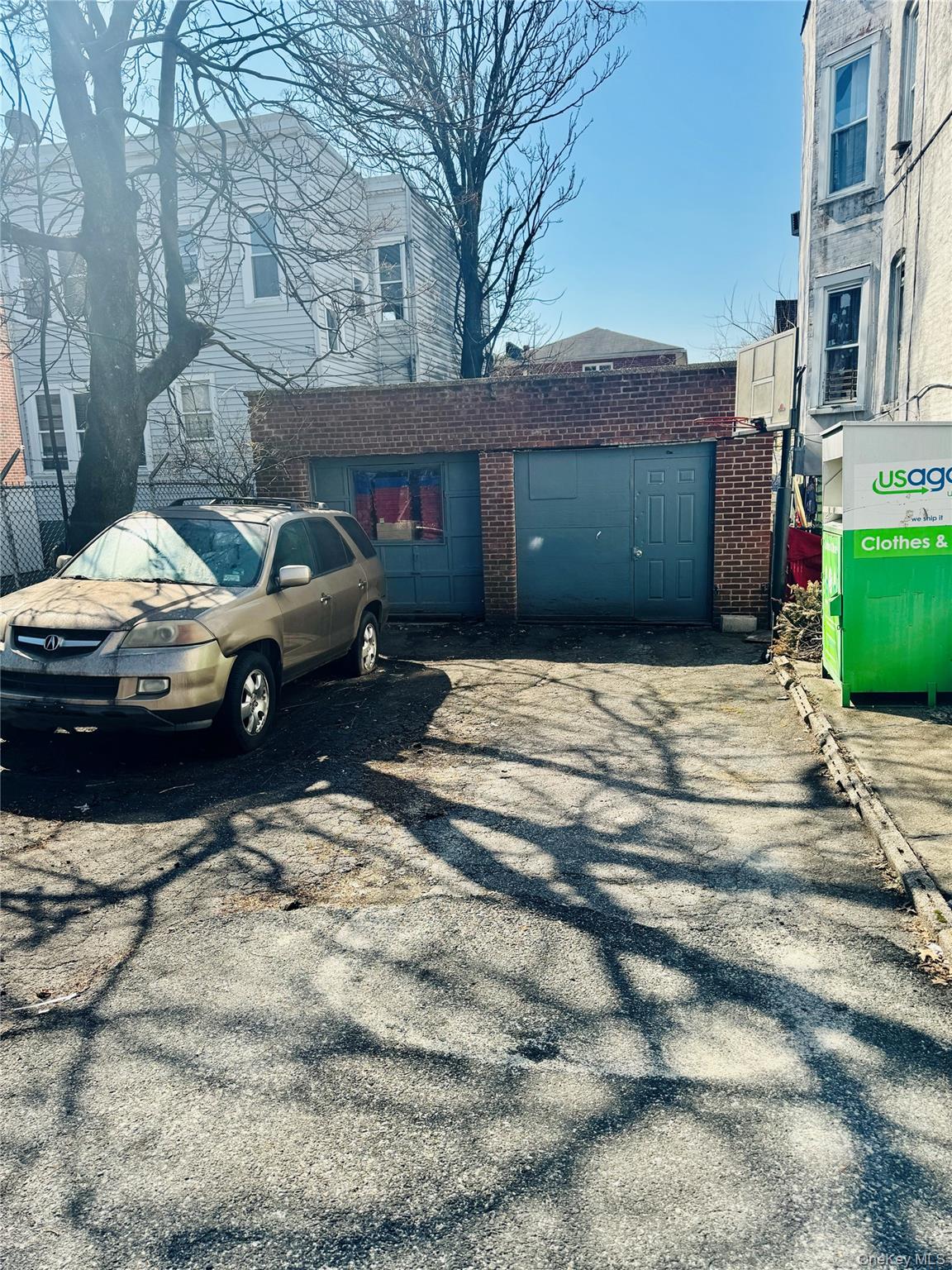 #2 photo, 928 E 215th Street, ब्रोंक्स Bronx , NY 10469