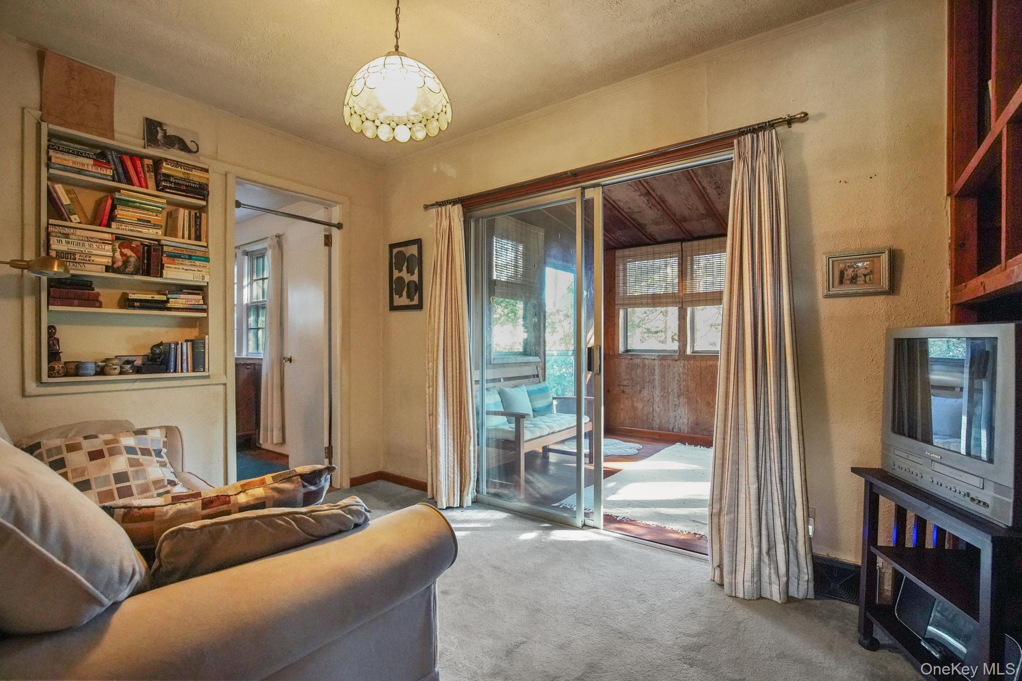 #14 photo, 1692 Central Street, Yorktown Heights , NY 10598