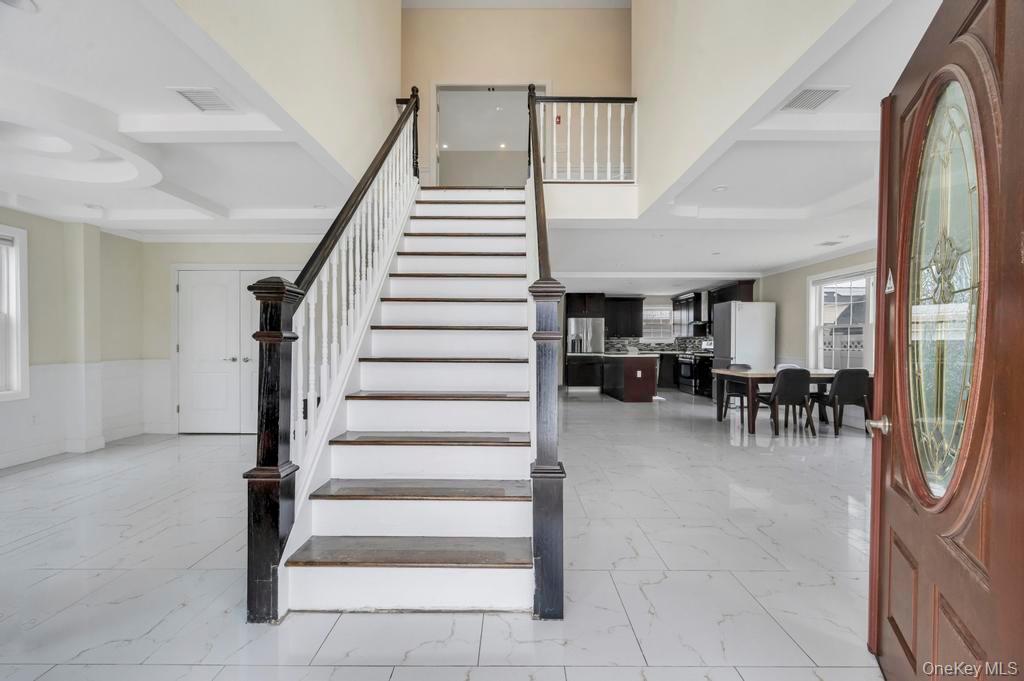 #4 photo, 25 Virginia Avenue, नासाउ काउंटी Plainview , NY 11803