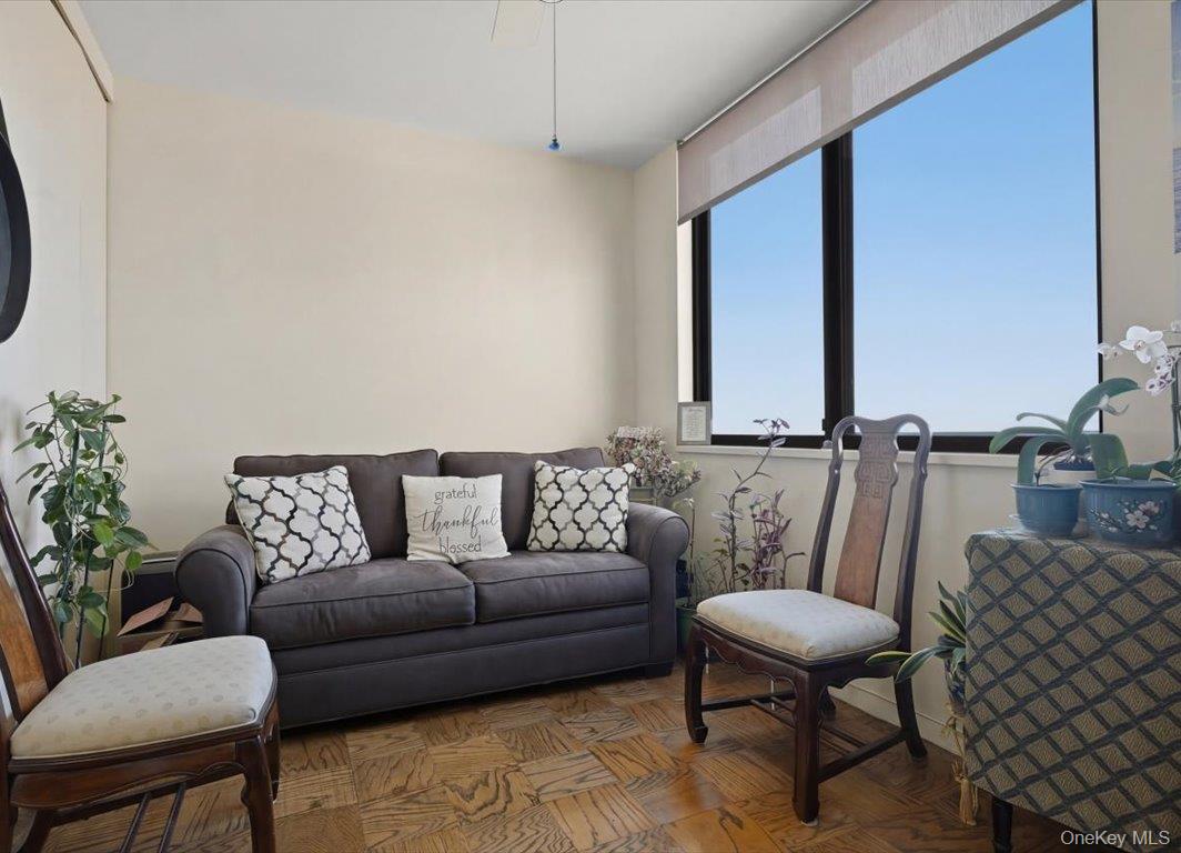 #10 photo, 26910 Grand Central Parkway, كوينز Floral Park , NY 11005