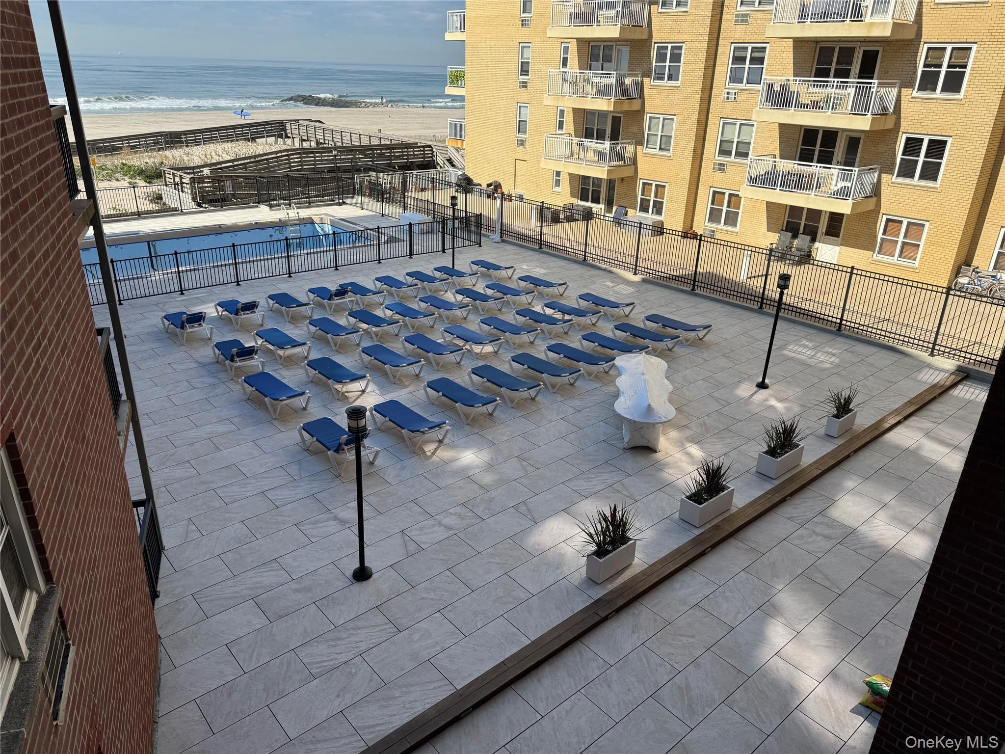 #6 photo, 750 Shore Road, מחוז נסאו Long Beach , NY 11561