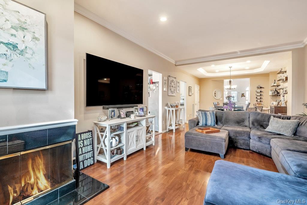 #8 photo, 128 Cinnamon Court, Melville , NY 11747