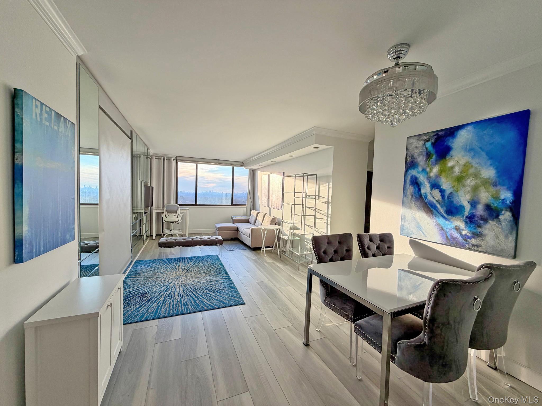 #2 photo, 26910 Grand Central Parkway, クイーンズ区 Floral Park , NY 11005