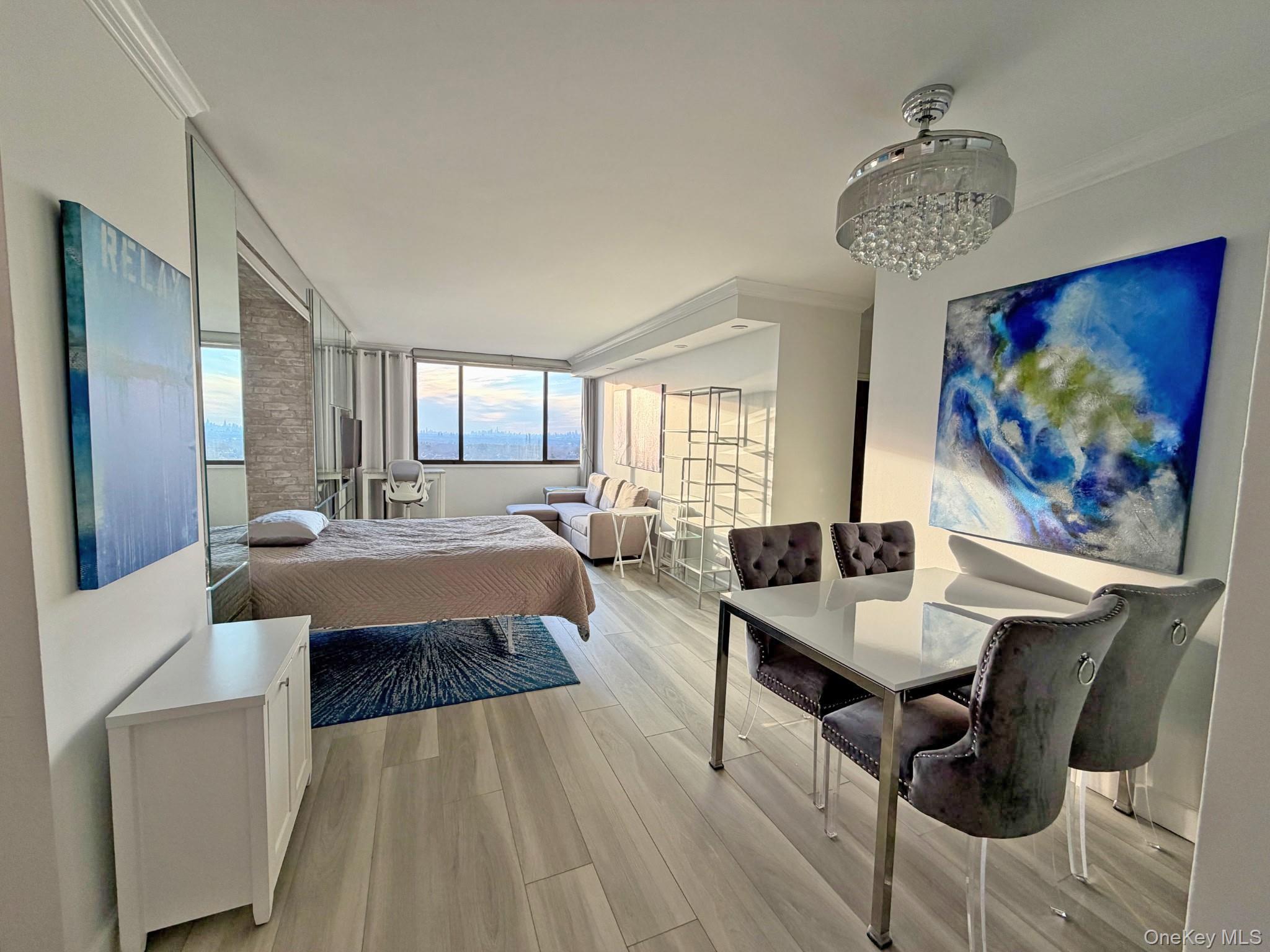 #3 photo, 26910 Grand Central Parkway, クイーンズ区 Floral Park , NY 11005