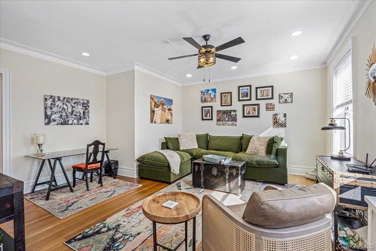 #6 photo, 37 Brompton Road, ग्रेट नेक Great Neck , NY 11021