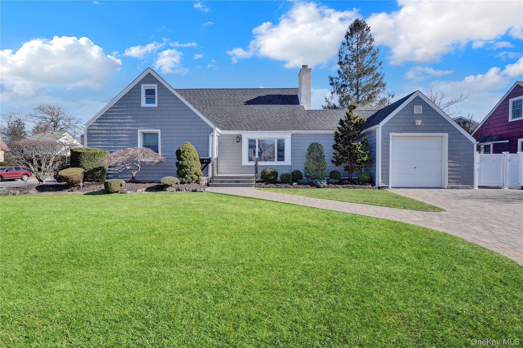 #2 photo, 45 Gregory Avenue, Нассау ‖ Merrick , NY 11566