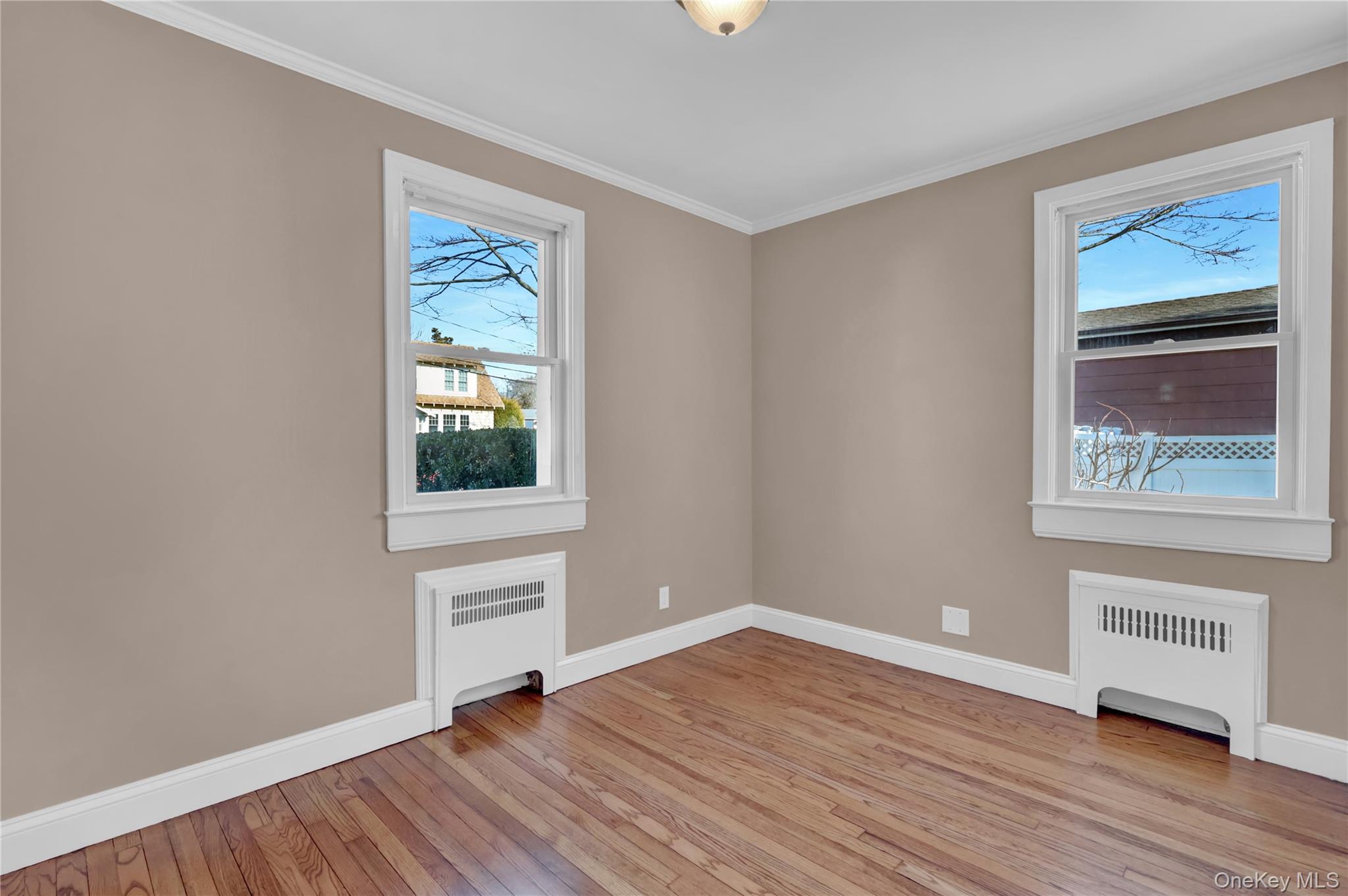 #20 photo, 45 Gregory Avenue, Нассау ‖ Merrick , NY 11566