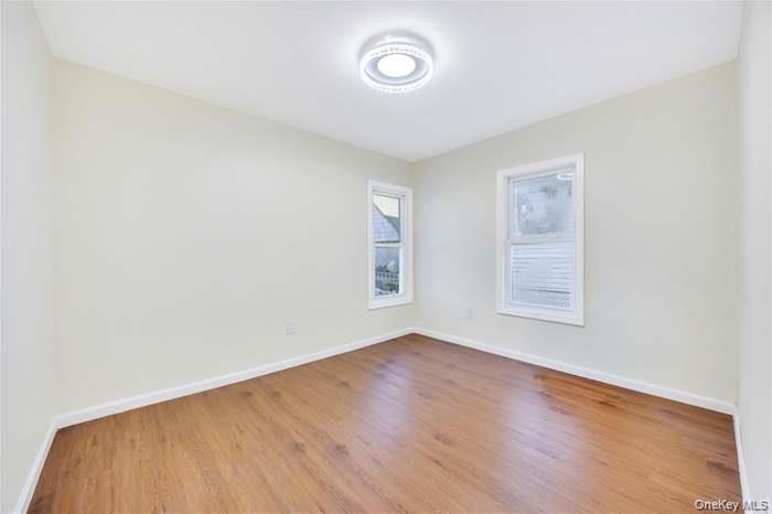 #18 photo, 100-35 204th Street, 皇后区 Hollis , NY 11423