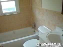 #4 photo, 64 Waterview Street, ناسو East Rockaway , NY 11518