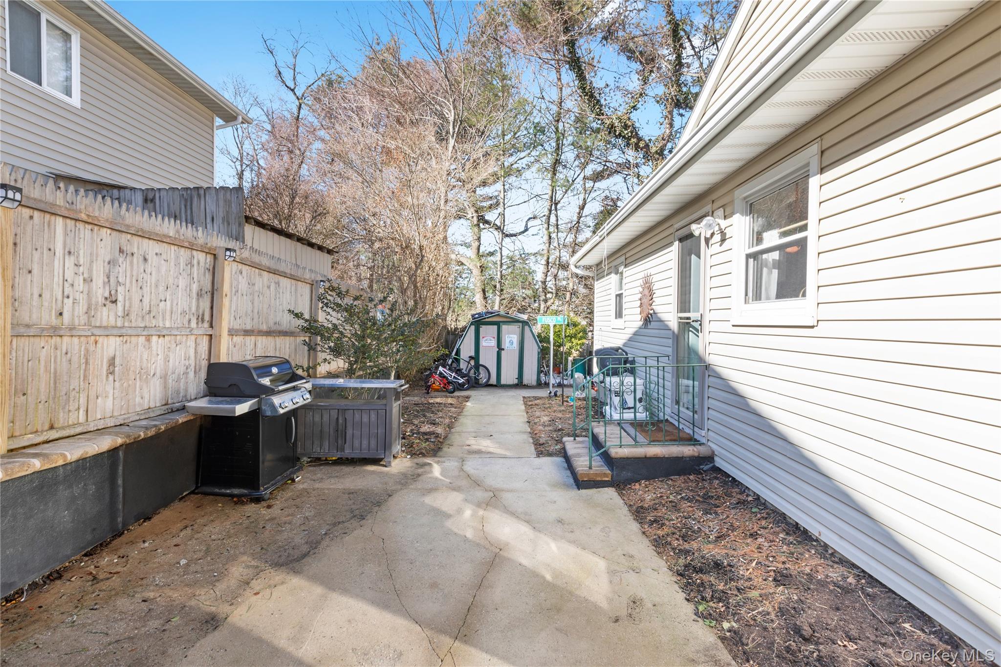 #16 photo, 193 Maple Road, Саффолк ‖ Wading River , NY 11792