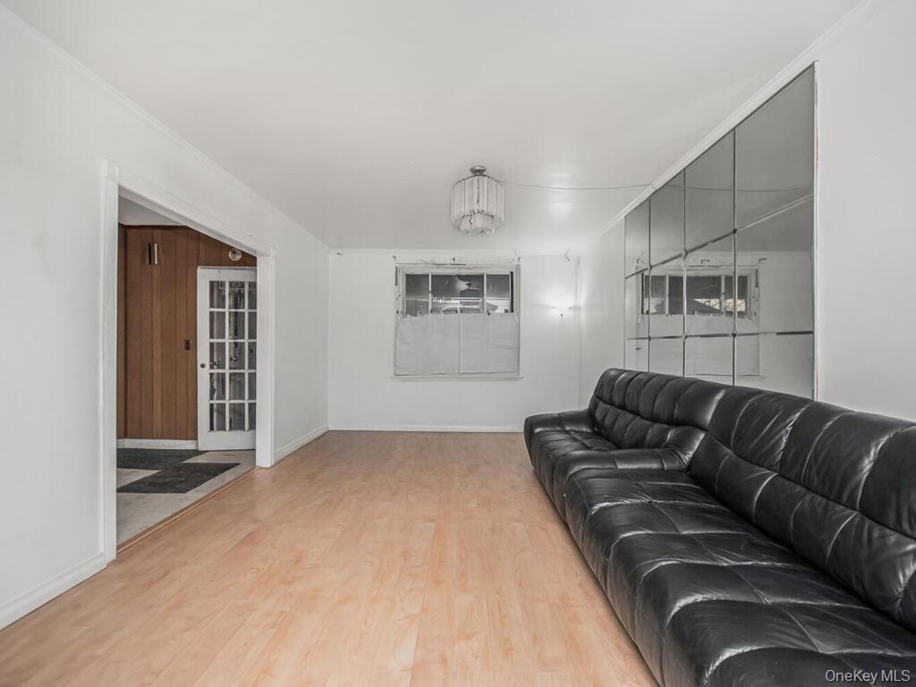 #15 photo, 986 Neill Avenue, Bronx , NY 10462