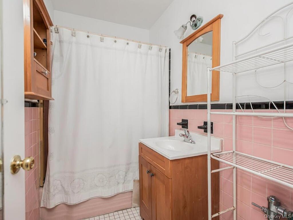 #20 photo, 986 Neill Avenue, Bronx , NY 10462