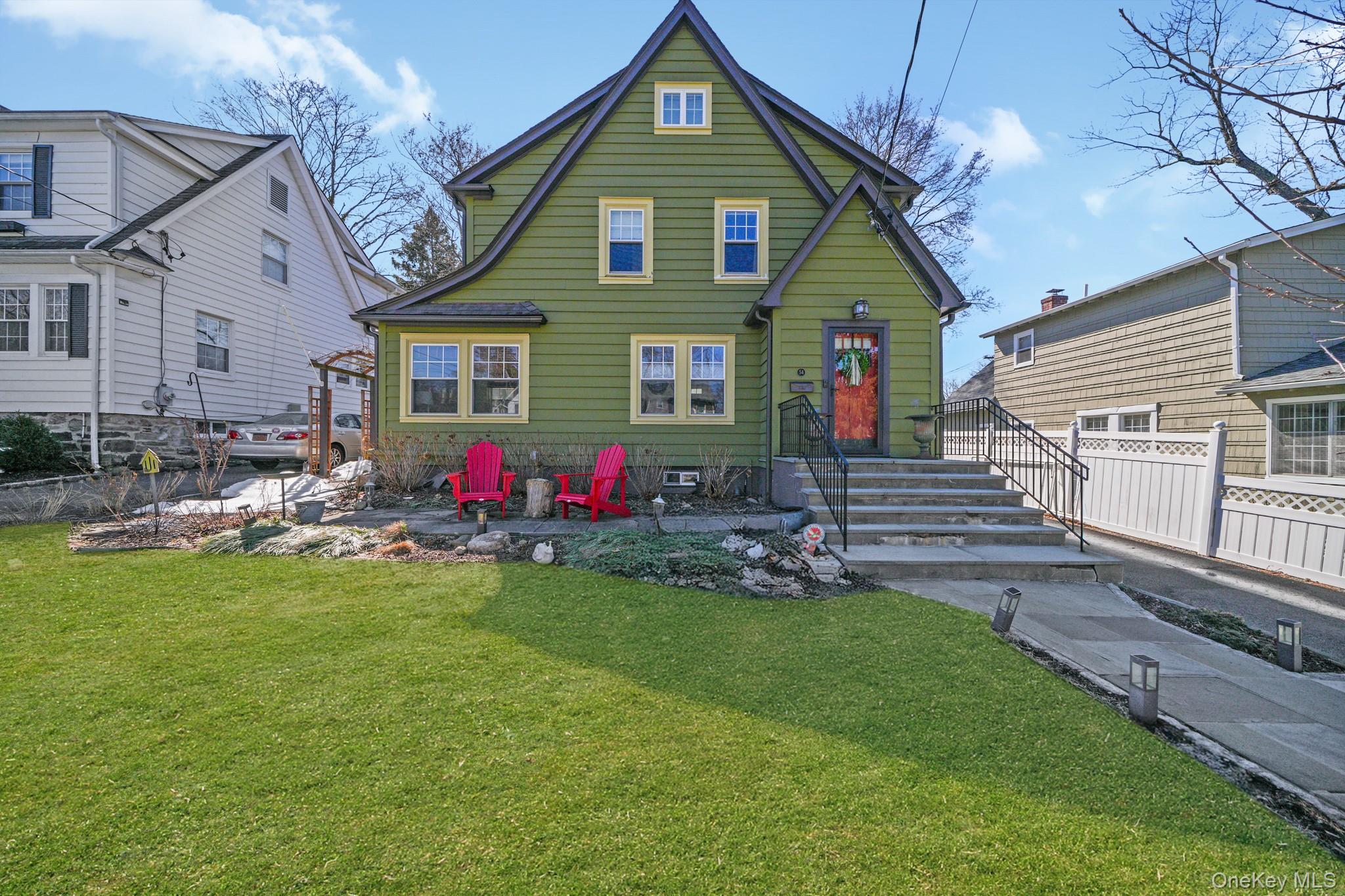 #1 photo, 54 Lakeview Avenue, Hartsdale , NY 10530