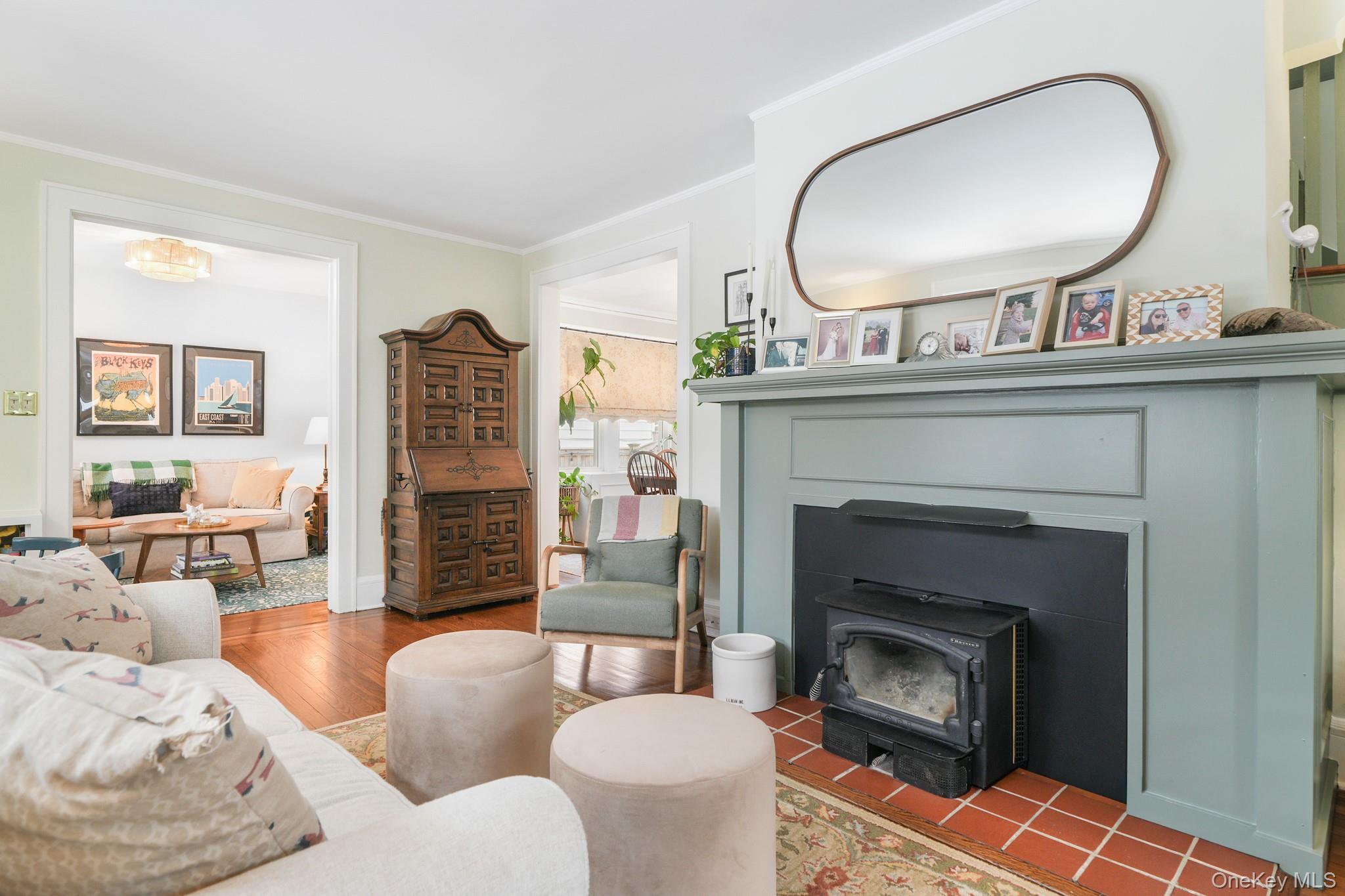 #4 photo, 54 Lakeview Avenue, Hartsdale , NY 10530