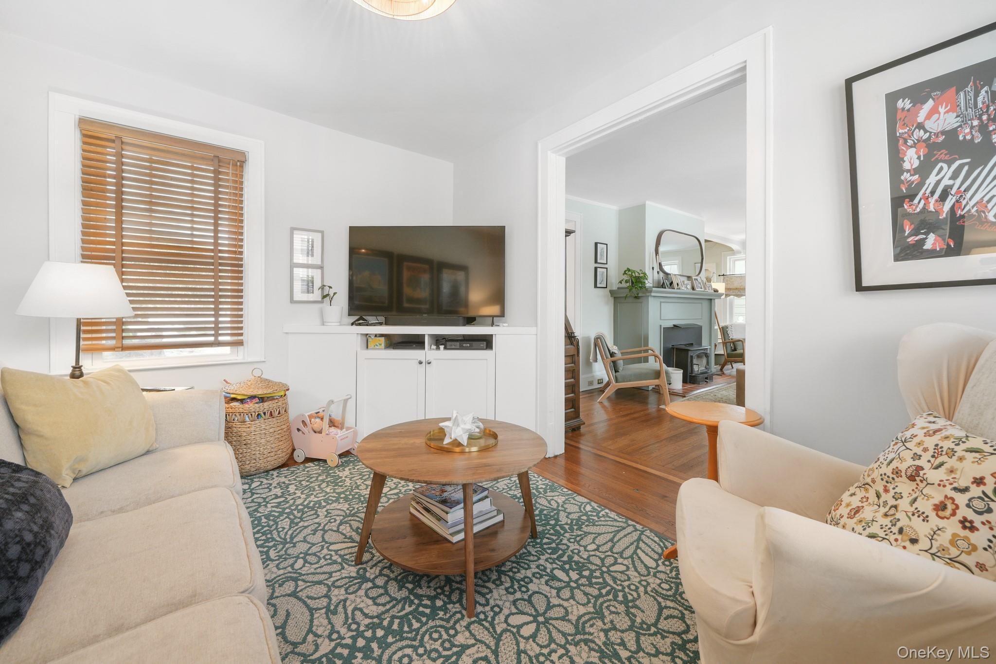 #8 photo, 54 Lakeview Avenue, Hartsdale , NY 10530