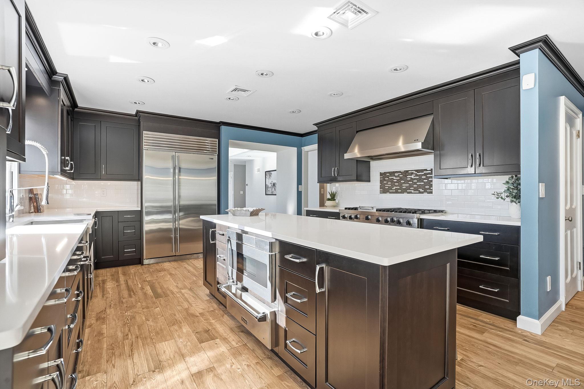 #14 photo, 2 Hemlock Rise, Armonk , NY 10504